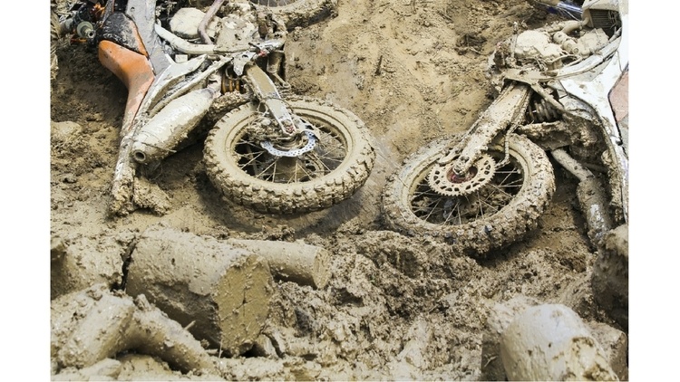 What to do when your two-wheeler meets with an accident?